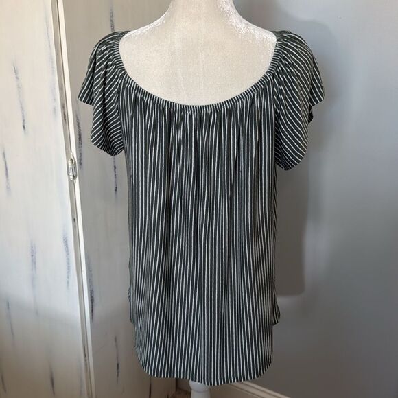 Kim & Cami Top - Picture 2 of 6